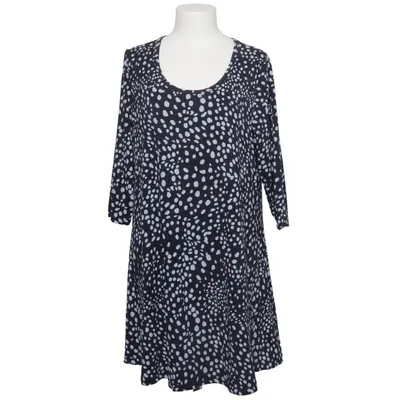 Dress (Black, White) from Yesta