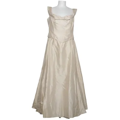 Aftonklänning (Beige) från Sixth Sense Silke