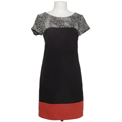 Klänning (Svart, Röd, Flerfärgad) från Jessica Howard Elastan, Polyester, Viskos