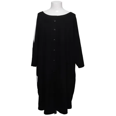 Topp (Svart, Vit) från Olars Ulla Elastan, Viskos