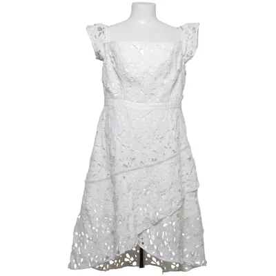 Klänning (Vit) från Chi Chi London Polyester