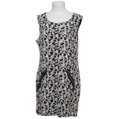Kjole (Sort, Hvid) fra Vanting Elastan, Polyester