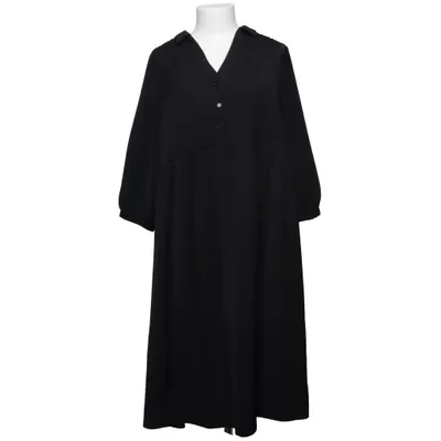 Maxi jurk (Zwart) van New Look Curves Polyester