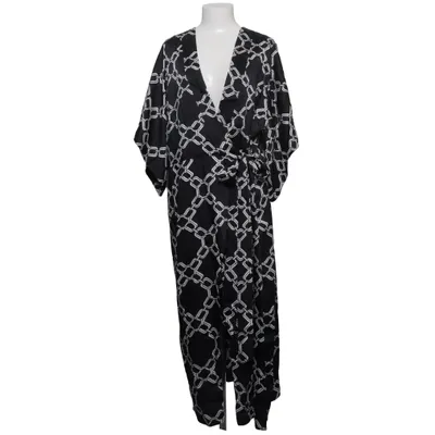 Robe (Noir, Blanc) de River Island Plus Polyester