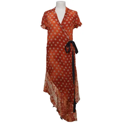 Wickelkleid (Rot, Weiß) von Non Sense Seide, Viskose