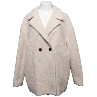 Coat (Beige) from Harris Wharf London Polyamide, Polyester, Wool