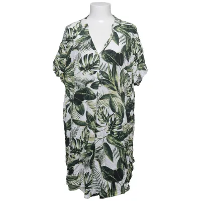 Klänning (Grön, Vit) från H&M Mama Viskos