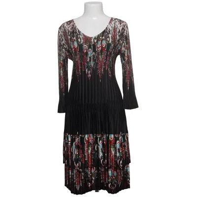 Klänning (Svart, Flerfärgad) från Kriss Polyester
