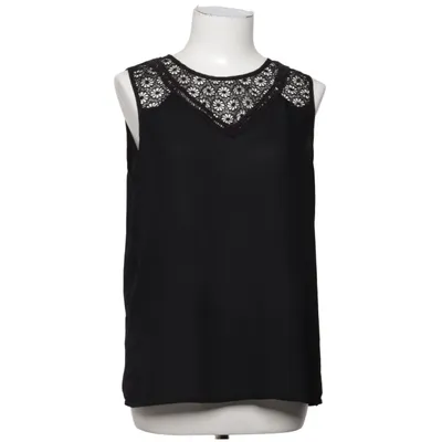 Top (Weekend Wardrobe) from ONLY Weekend Wardrobe