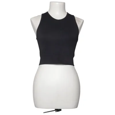 Crop top (Black) from Stronger Elastane, Polyamide