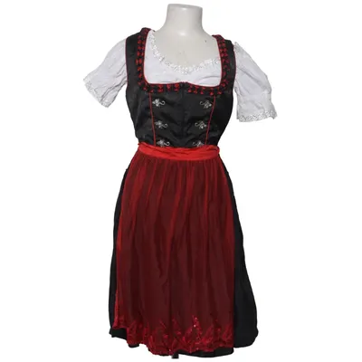 Dirndl (Noir, Blanc, Rouge) de Almenrausch