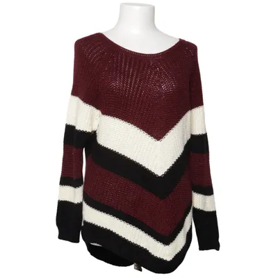 Sweater (Red, White, Black) from Fashion Acrylic, Alpaca wool, Viscose