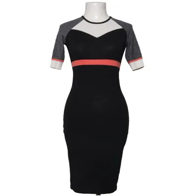 Robe (Noir, Blanc, Gris) de Concept Club