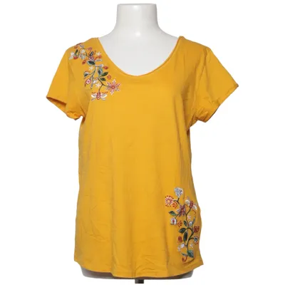 T-shirt (Yellow, Multicolored) from Urban Surface Cotton