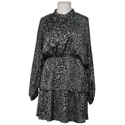 Dress (Gray, Black) from Souvenir Polyester