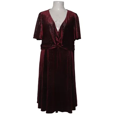 Cocktailkjole (Lilla) fra New Look Curves Elastan, Polyester
