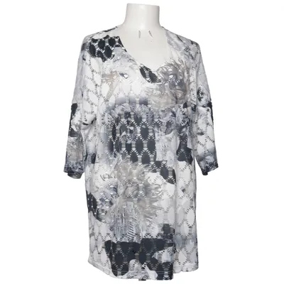 Haut (Blanc, Noir, Gris) de Doris Streich