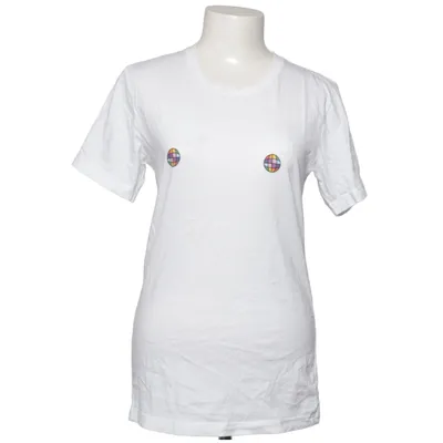 T-shirt (White) from The Spark Company