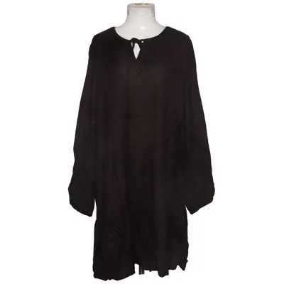 Robe (Noir) de Gina Viscose