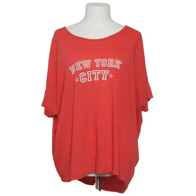 T-shirt (Rouge) de Infinity Lin, Polyester