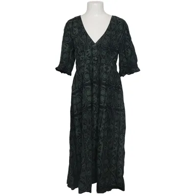 Kjole (Sort, Grøn) fra Disturbia Viscose