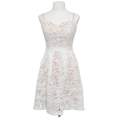 Cocktailkjole (Hvid) fra Charlotte Russe Polyester