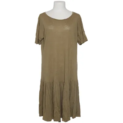 Dress (Green) from Deerberg