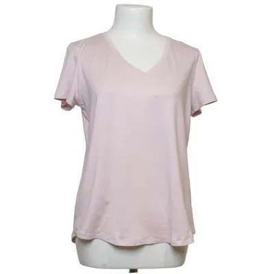 T-shirt (V-Neck Short Sleeve Studio Tee) from Yogalicious