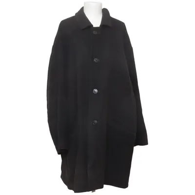 Coat (Black) from Cashmere Department Cashmere