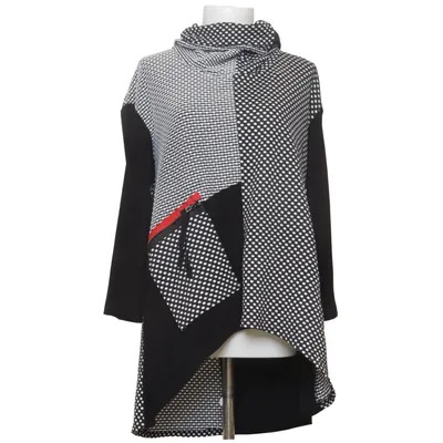 Turtleneck dress (Black, White) from Joseph Ribkoff