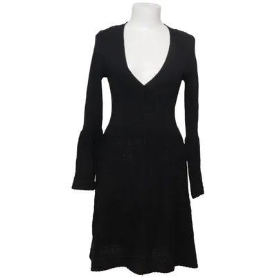 Klänning (Svart) från No Man's Land