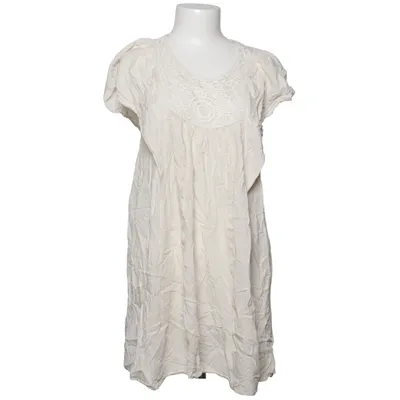 Robe (Beige) de Lowrys Farm