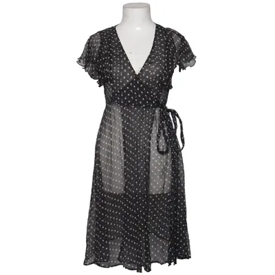 Wrap dress (Black, White) from Traffic People
