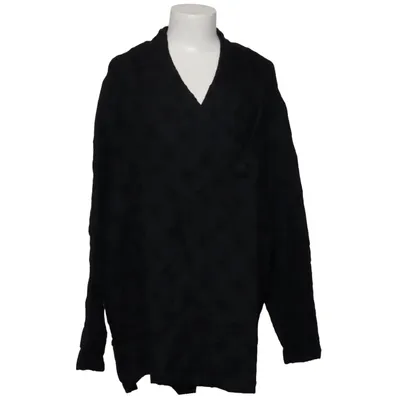 Jacket (Black) from Ischiko Cupro