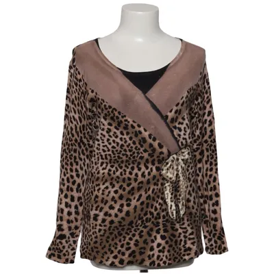 Wrap blouse (Beige, Black) from Ovanti