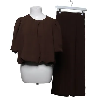 Ensemble (Julie Bubble Hem Top) de MW Polyester