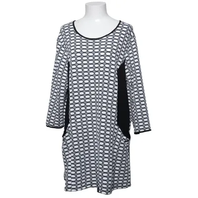 Klänning (Svart, Vit, Grå) från Signature Experience Polyester, Viskos