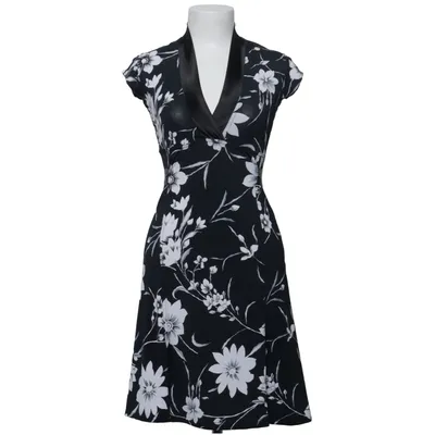 Robe (Noir, Blanc) de Miss Ewing Élasthane, Polyester