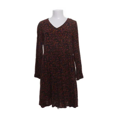 Klänning (Svart, Orange) från Essentials Viskos