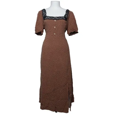 Maxi dress (Brown, White) from New Look Viscose