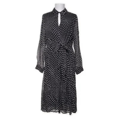 Långklänning (Svart, Vit) från Lala Berlin Polyester, Viskos