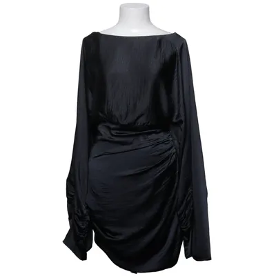 Robe de cocktail (Noir) de Hanna Schönberg x NA-KD Polyester