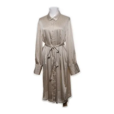 Skjortklänning (Beige, Vit) från Isay Polyester