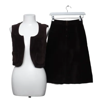 Set (Brown) from Orego Anne d'Ormont
