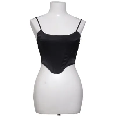 Crop top (Black) from Stradivarius
