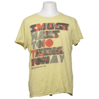 T-shirt (Gul) från PL & CO Casual Attire Bomull