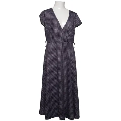 Wrap dress (Black, White) from Sheilay