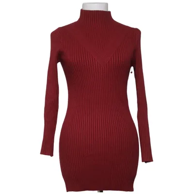 Robe à col roulé (Rouge) de Stella Morgan Nylon, Polyester, Viscose