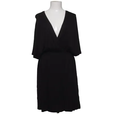 Kleid (Schwarz) von H&M Basic Viskose
