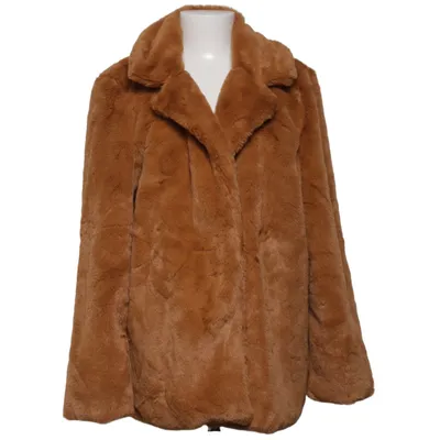 Veste d'hiver (Marron) de Parisian Polyester